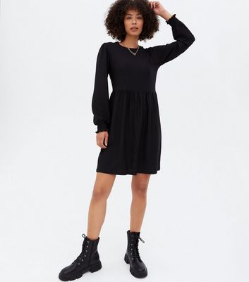 Tall Black Crinkle Jersey Long Sleeve Mini Oversized Smock Dress New Look