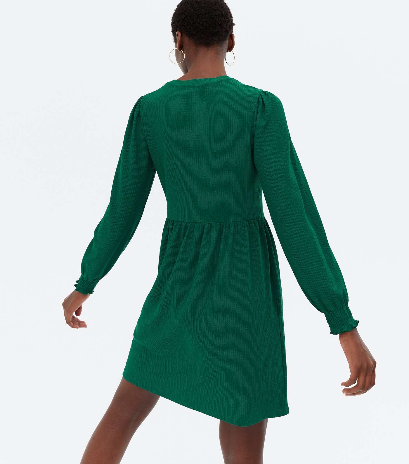 Tall Green Crinkle Jersey Long Sleeve Mini Oversized Smock Dress Image 4