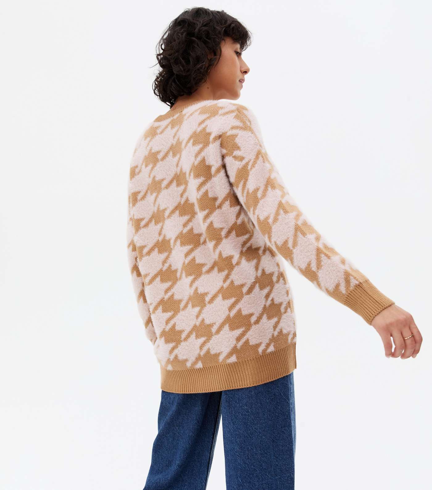Pink Dogtooth Crew Neck Long Jumper Image 4