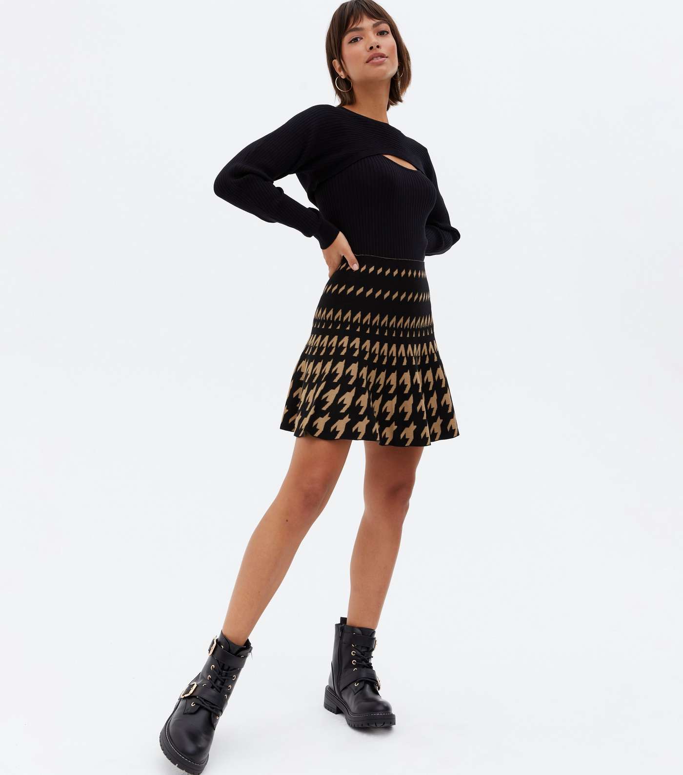 Brown Dogtooth Knit Mini Skirt