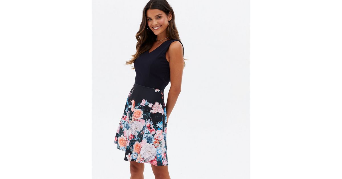 Mela Navy Floral V Neck Skater Dress New Look 2273