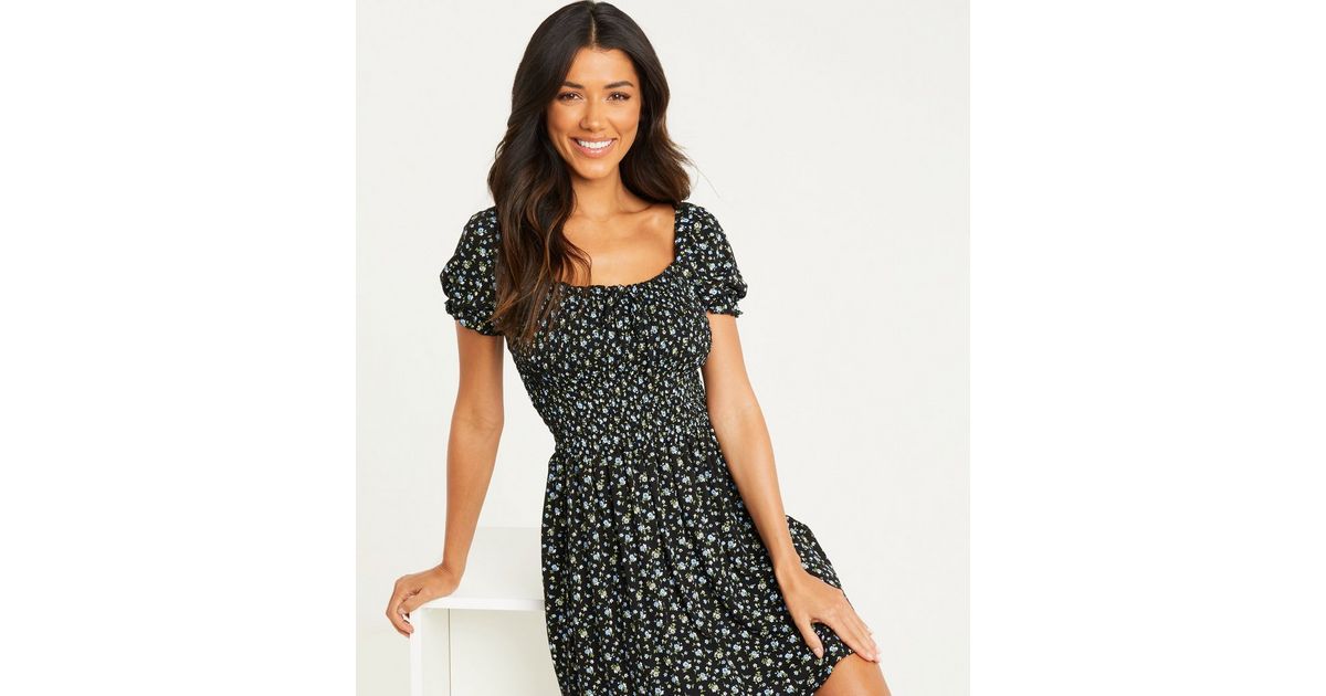 QUIZ Black Ditsy Floral Shirred Skater Dress New Look