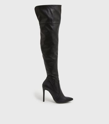 pointed boots black