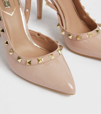 Nude hot sale studded pumps