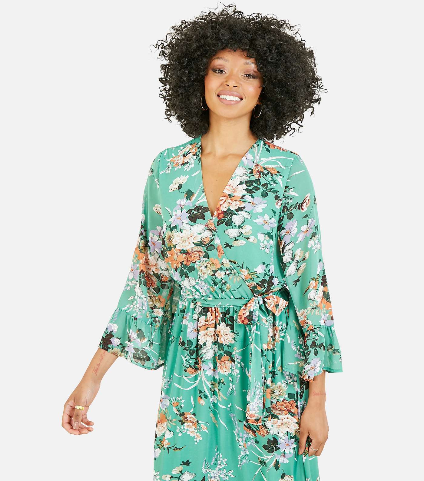 Yumi Green Floral Tiered Midi Wrap Dress Image 2
