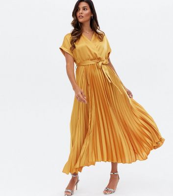 New look mustard pleated dress hotsell