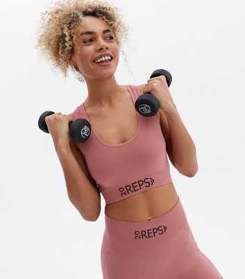 20 Reps Mid Pink Logo Seamless Sports Crop Top