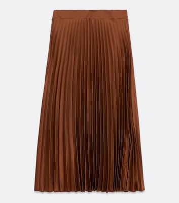 Rust pleated 2024 maxi skirt