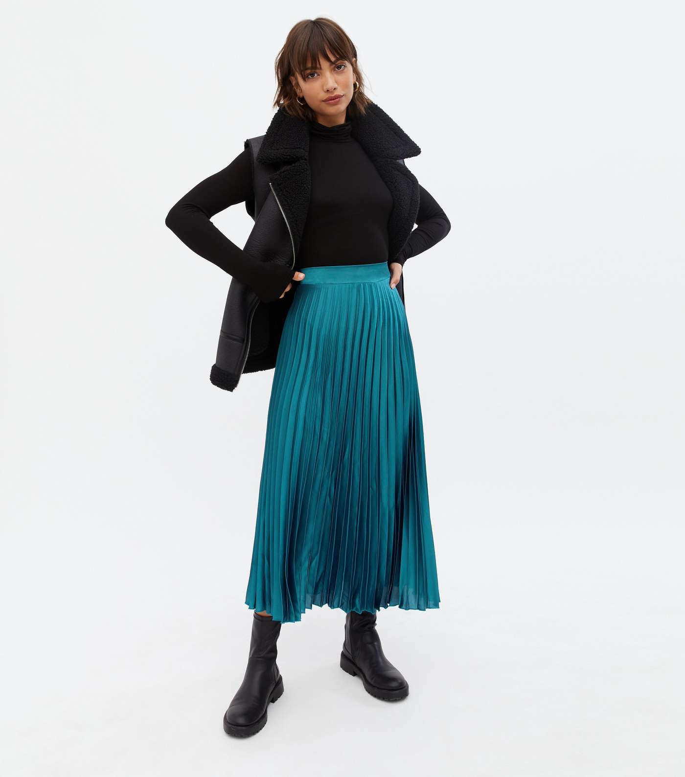 Teal Satin High Waist Pleated Midi Skirt Image 2