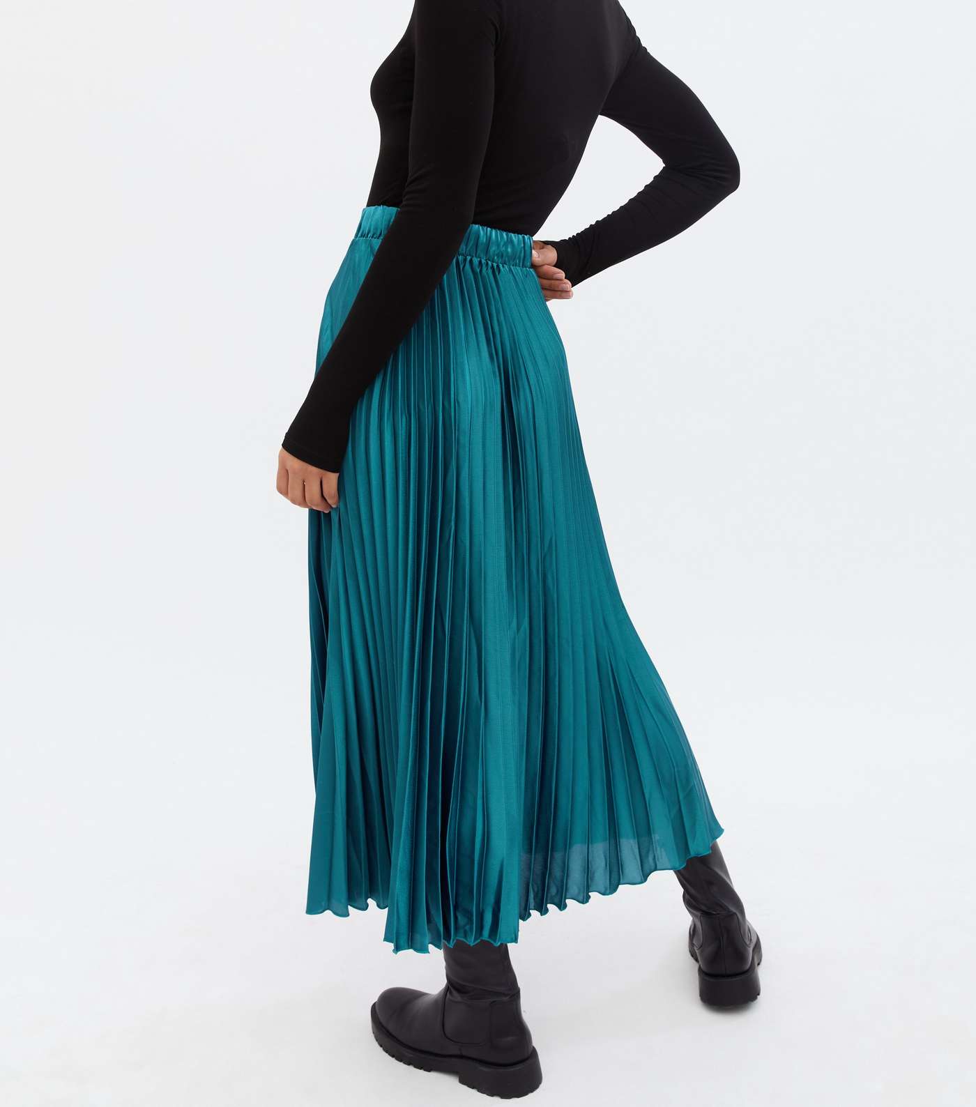 Teal Satin High Waist Pleated Midi Skirt Image 4