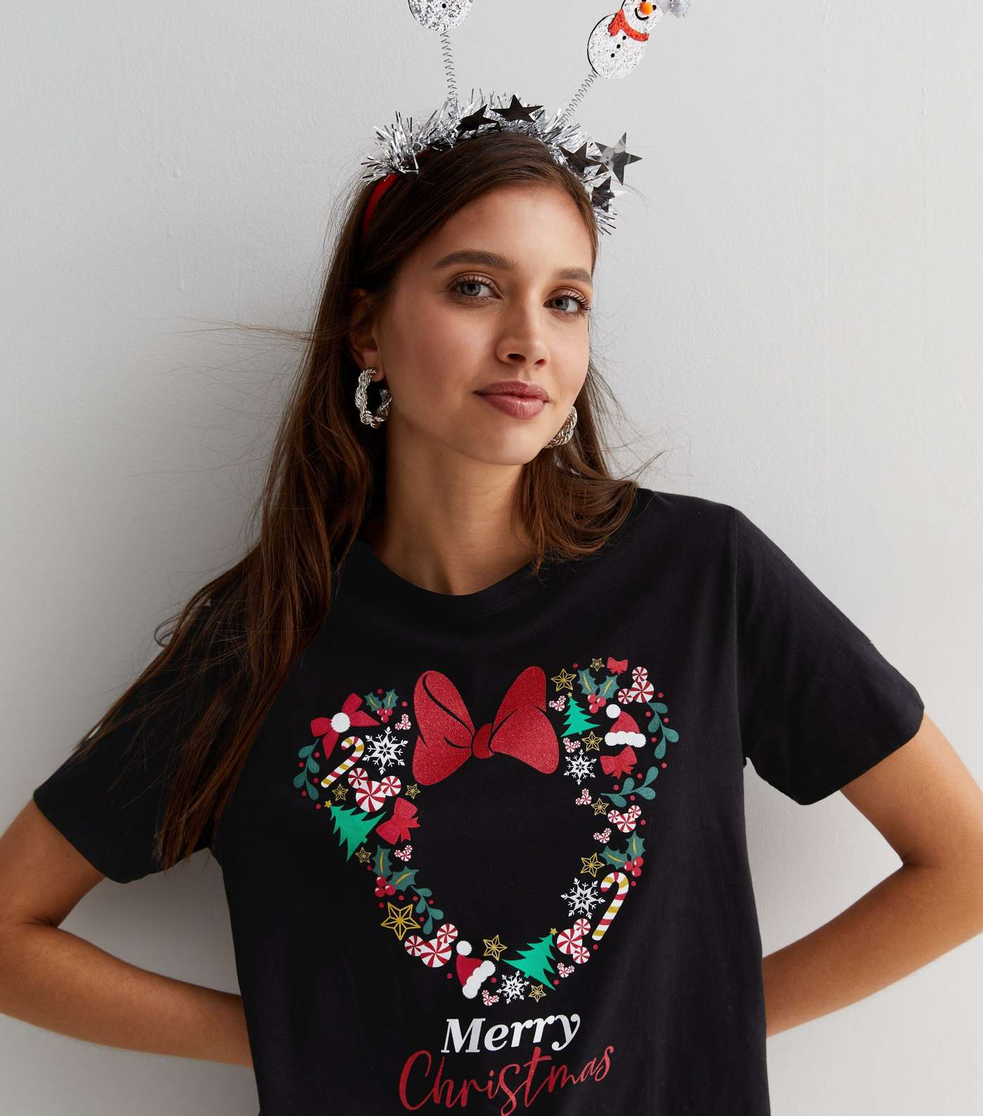 Black Disney Merry Christmas Wreath Logo T-Shirt