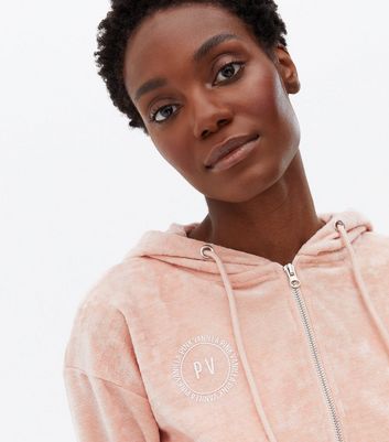 Pink Vanilla Pale Pink Velvet Logo Crop 