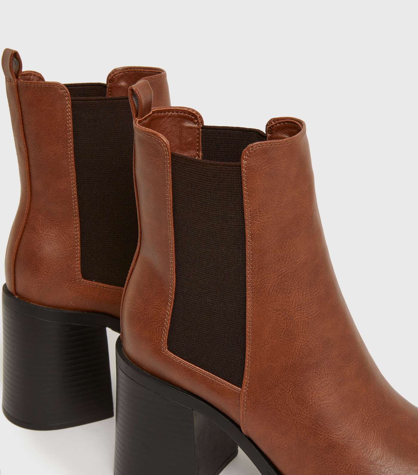 Tan Chunky Block Heel High Ankle Chelsea Boots Image 4