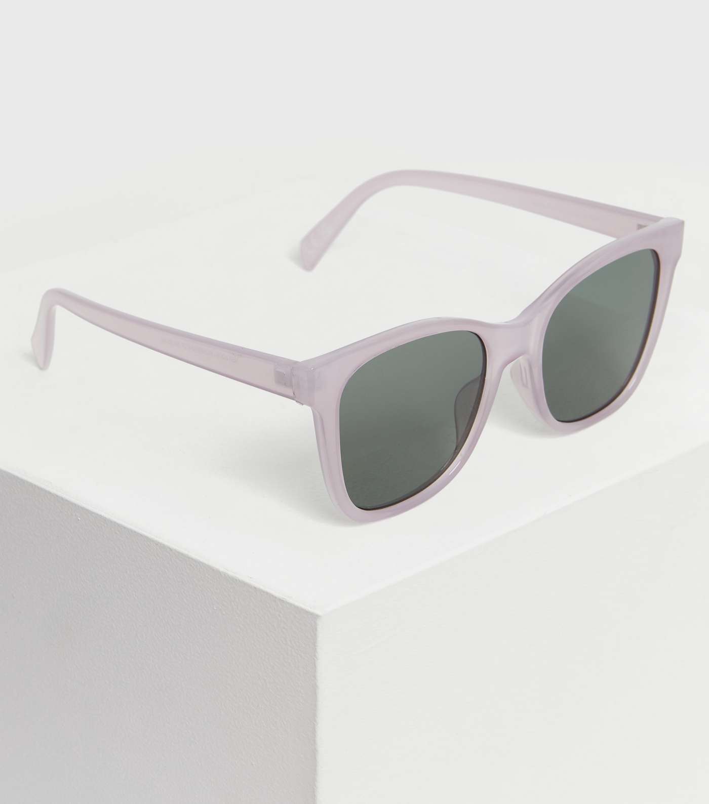 Lilac Oval Cat Eye Sunglasses Image 2