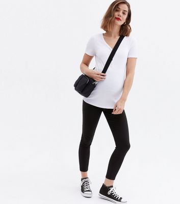 Petite Maternity Black Over Bump Lift 