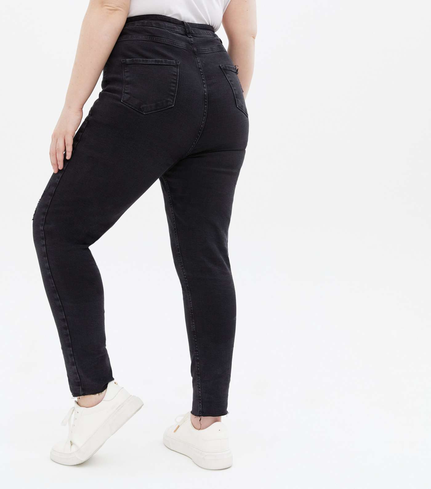 Curves Black High Waist Ashleigh Skinny Jeans Image 4
