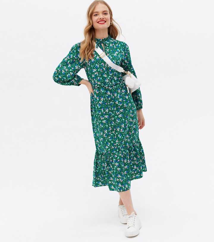 Green Ditsy Floral Long Sleeve Midi Smock Dress | New Look