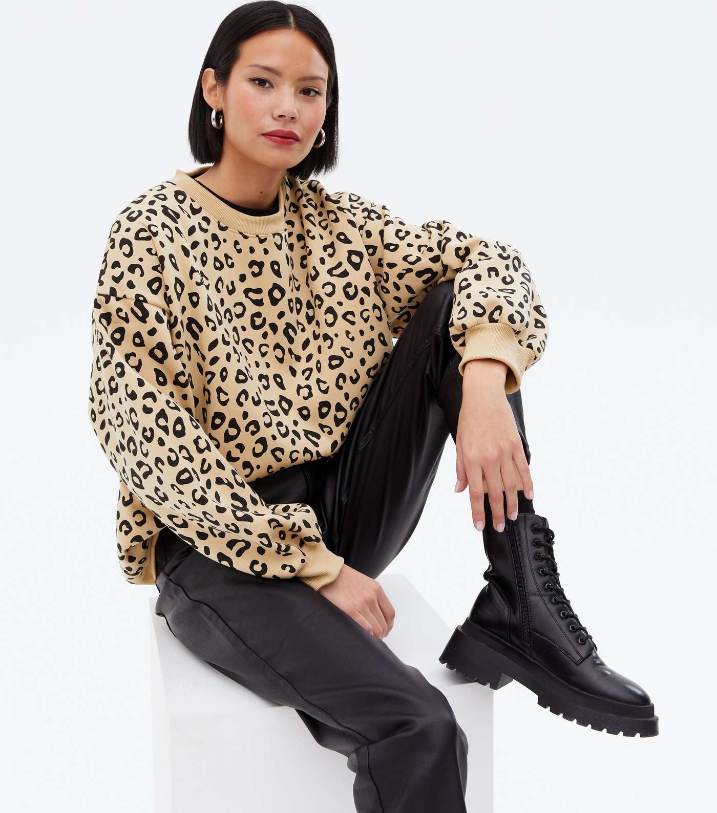 Pink Vanilla Brown Leopard Print Sweatshirt Image 2