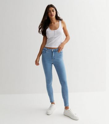 Pale Blue Mid Rise Amie Skinny Jeans | New Look