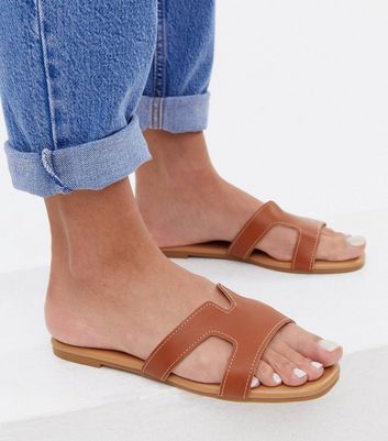Tan Cut Out Strap Sliders | New Look