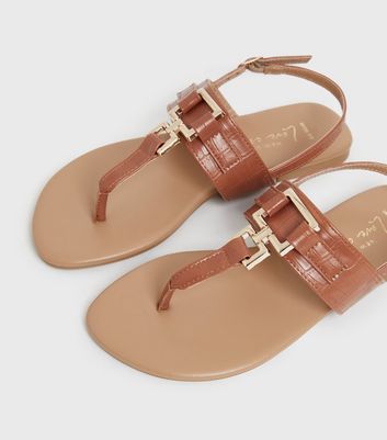 size 9 sandals wide fit