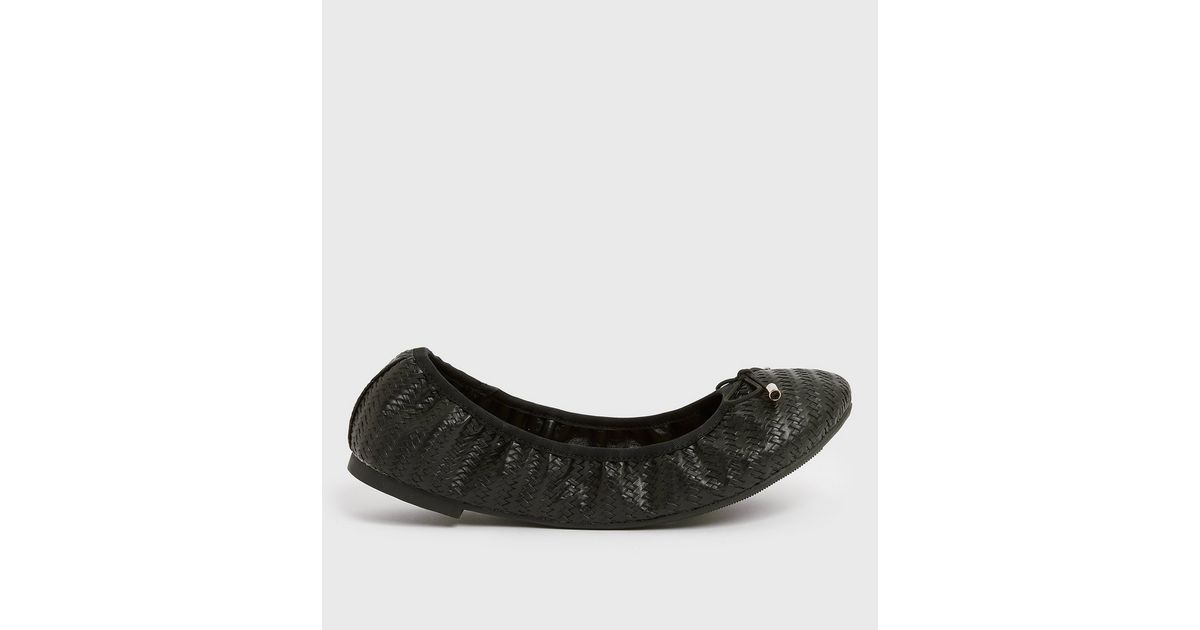 Wide Fit Black Woven Bow Ballet Pumps | New Look