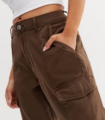 JJXX cuffed cargo pants in light brown | ASOS