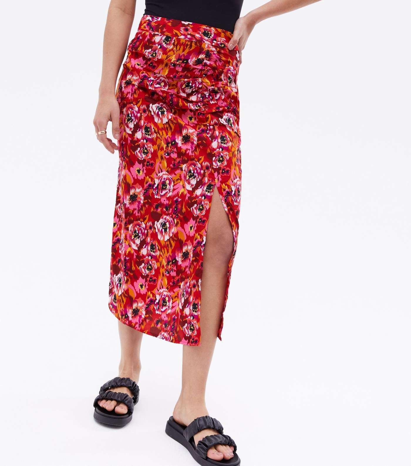Urban Bliss Red Floral Ruched Midi Skirt Image 2