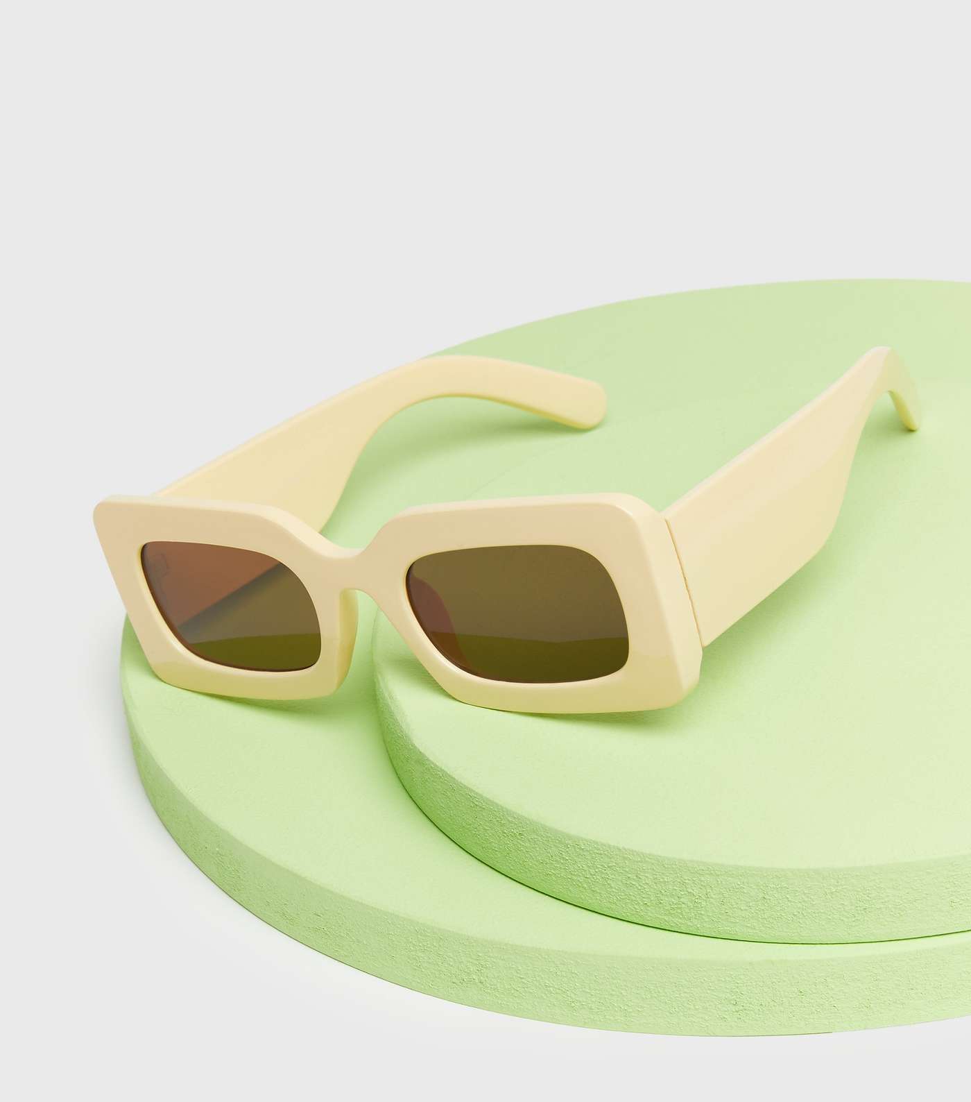 Mellow Yellow Tinted Oval Sunglasses Image 2