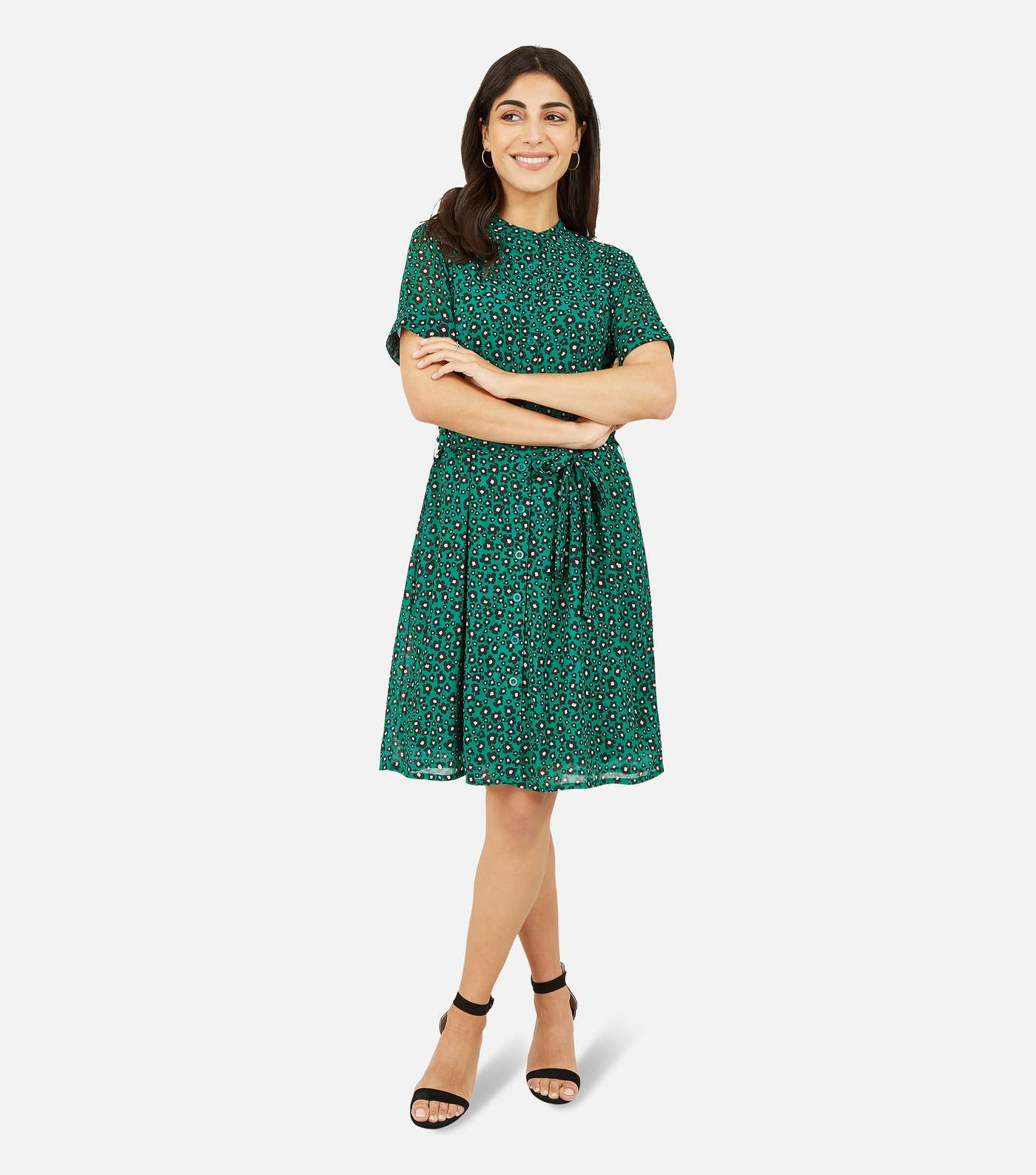 Yumi Green Animal Print Tie Waist Shirt Dress