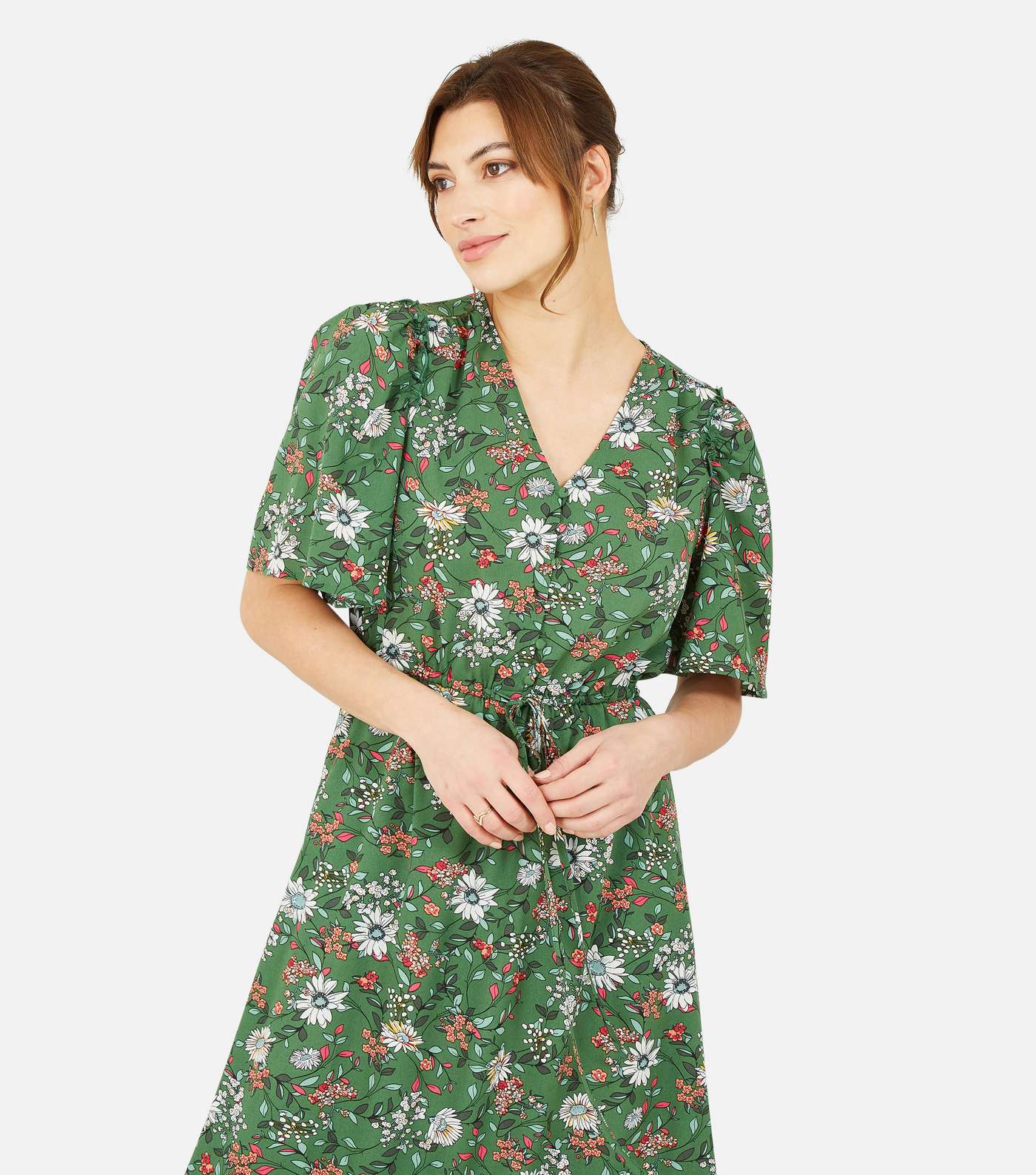 Yumi Green Floral Tiered Midi Dress Image 2