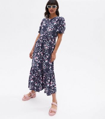 Click to view product details and reviews for Blue Floral Spot Midi Smock Dress New Look. Click to view product details and reviews for Blue Floral Spot Midi Smock Dress New Look.