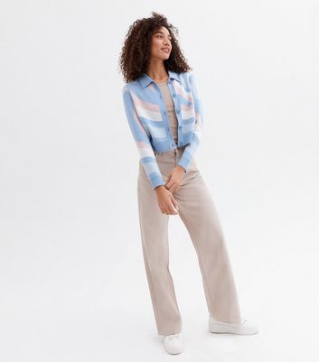 Click to view product details and reviews for Blue Swirl Collared Crop Cardigan New Look. Click to view product details and reviews for Blue Swirl Collared Crop Cardigan New Look.