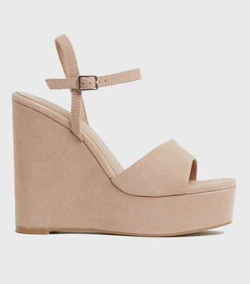 Pale pink wedge fashion shoes