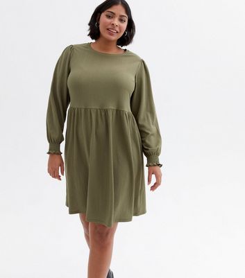 Curves Olive Crinkle Jersey Long Sleeve Mini Smock Dress New Look