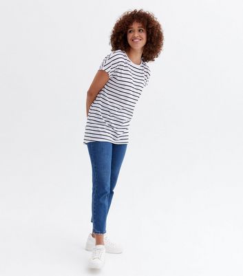 Click to view product details and reviews for White Stripe Short Sleeve T Shirt New Look.