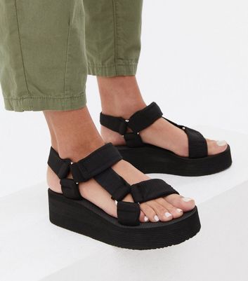 Black Strappy Chunky Wedge Sandals New Look