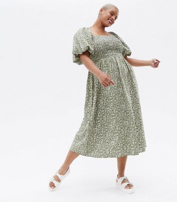 Curves Green Floral Shirred Puff Sleeve 