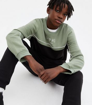 Green colour clearance sweatshirt