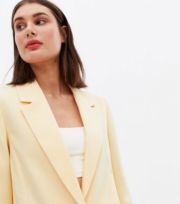 Pale 2025 yellow blazer