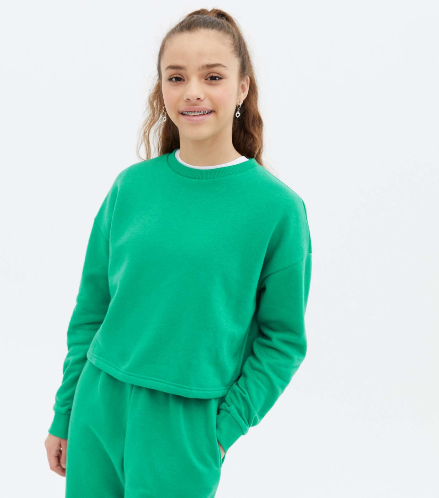 Girls Green 2 Pack Sweatshirt and Jogger Set Image 3