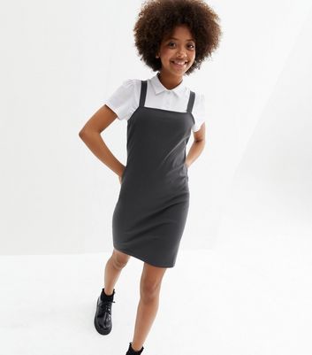 How to Make a Pleated Pinafore Dress in any size! - It's Always Autumn