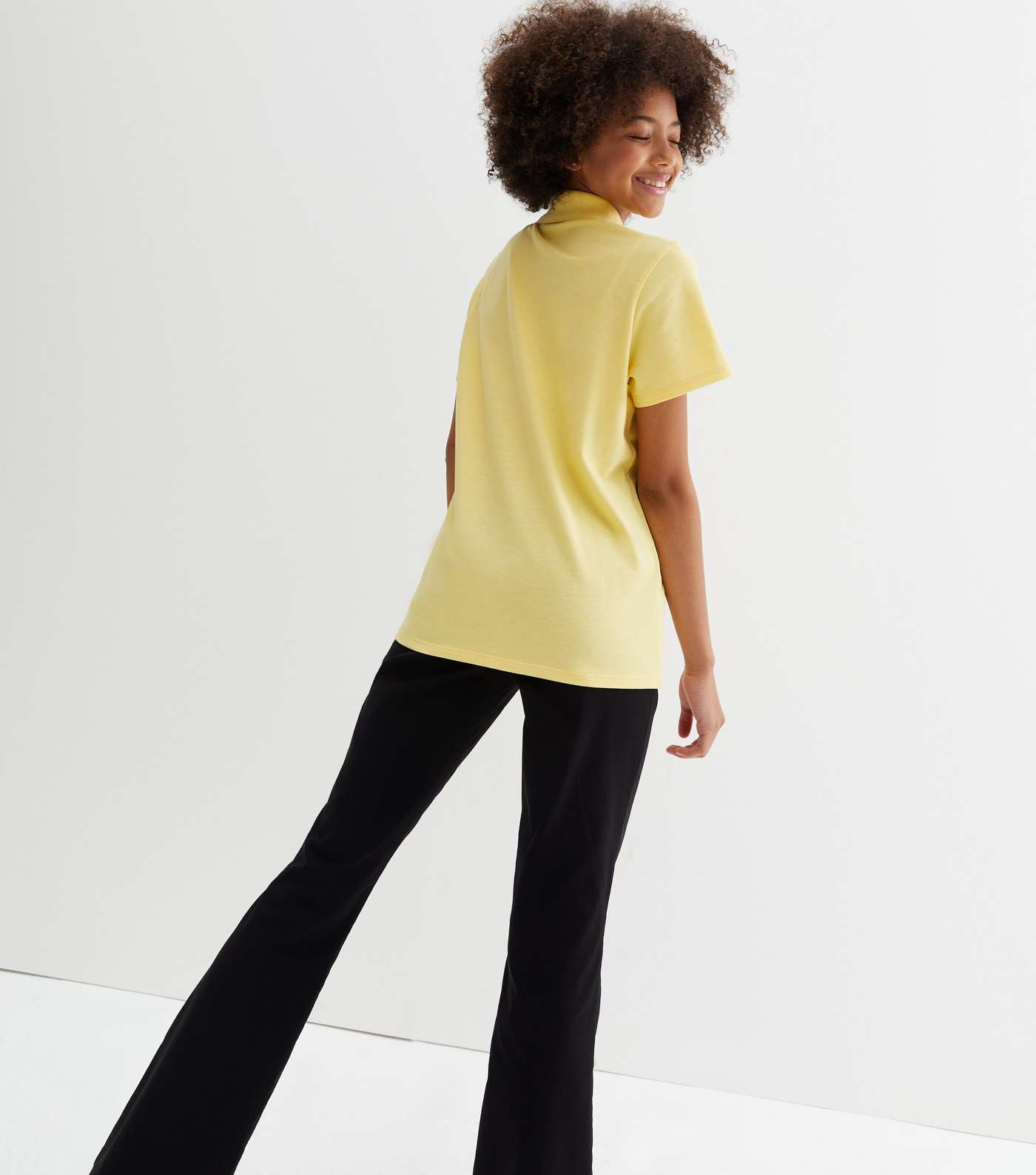 Girls Yellow Collared Short Sleeve School Polo Shirt Image 4