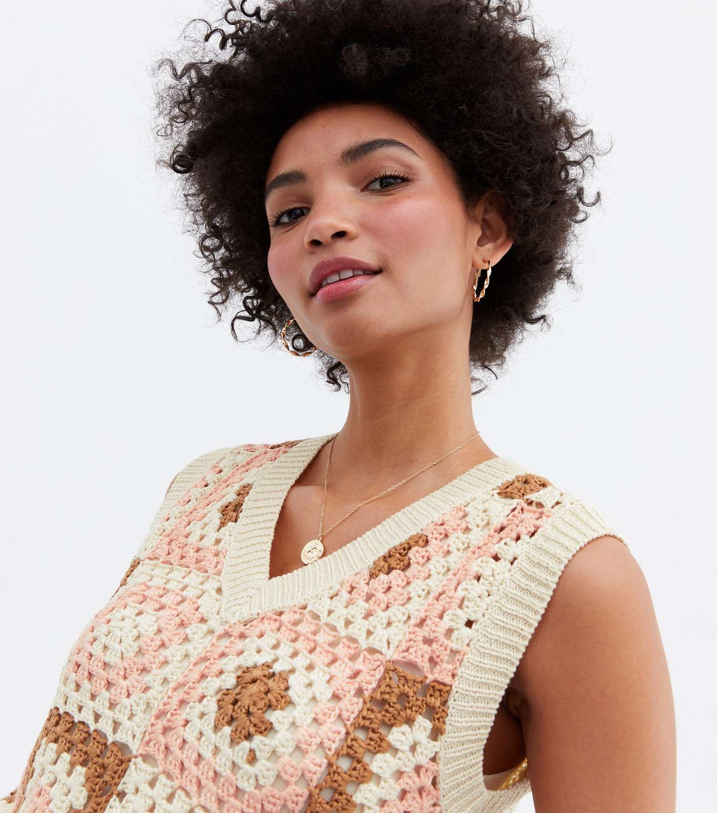Pink Crochet Sleeveless Vest Image 3