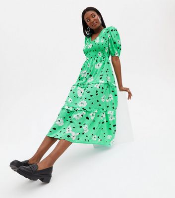 Green Floral Shirred Tiered Midi Dress