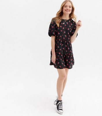 Black Floral Puff Sleeve Tiered Mini Smock Dress New Look