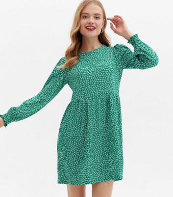 Green Floral Crinkle Jersey Mini Dress New Look