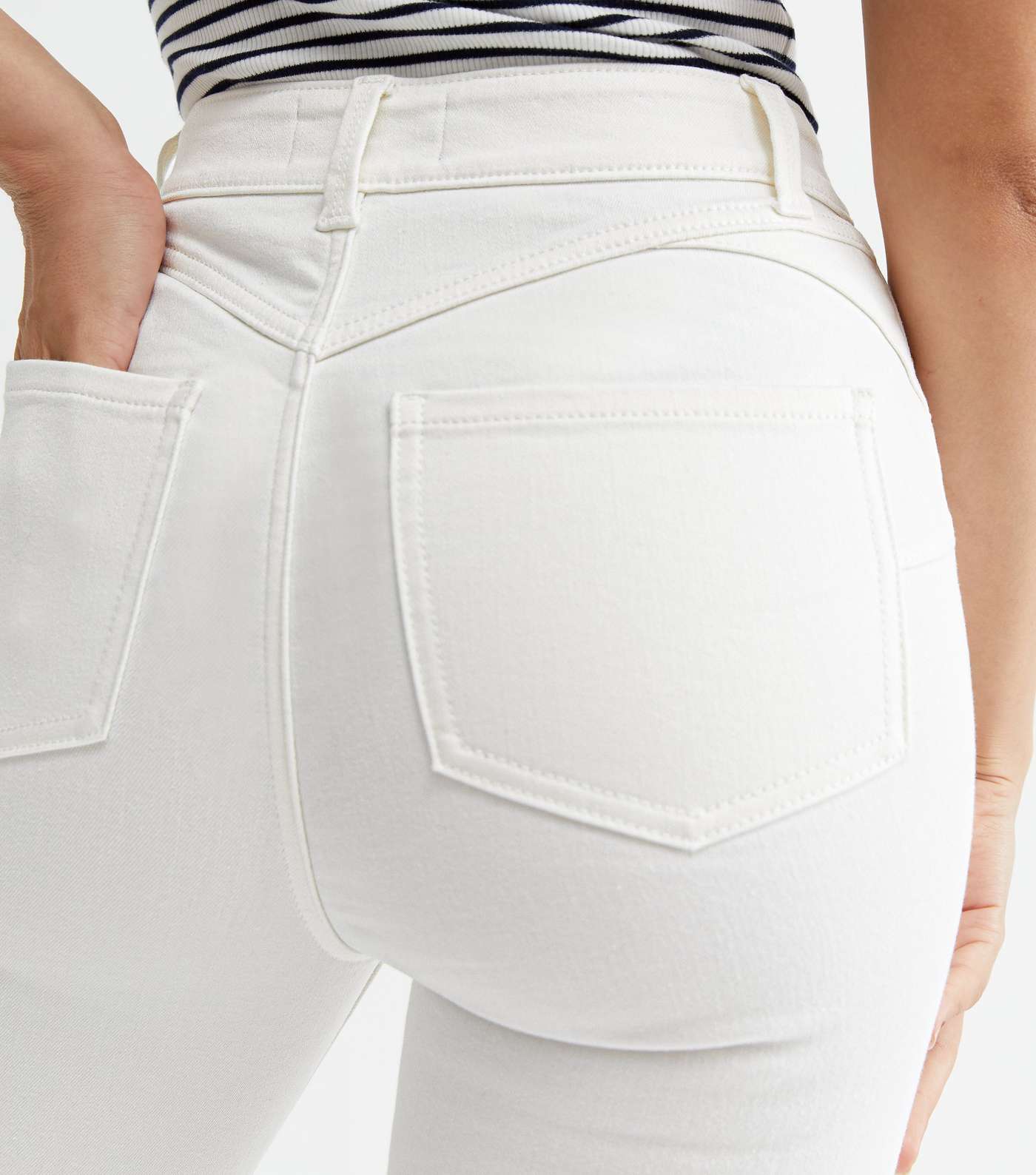White Crop Lift & Shape Jenna Skinny Jeans Image 3
