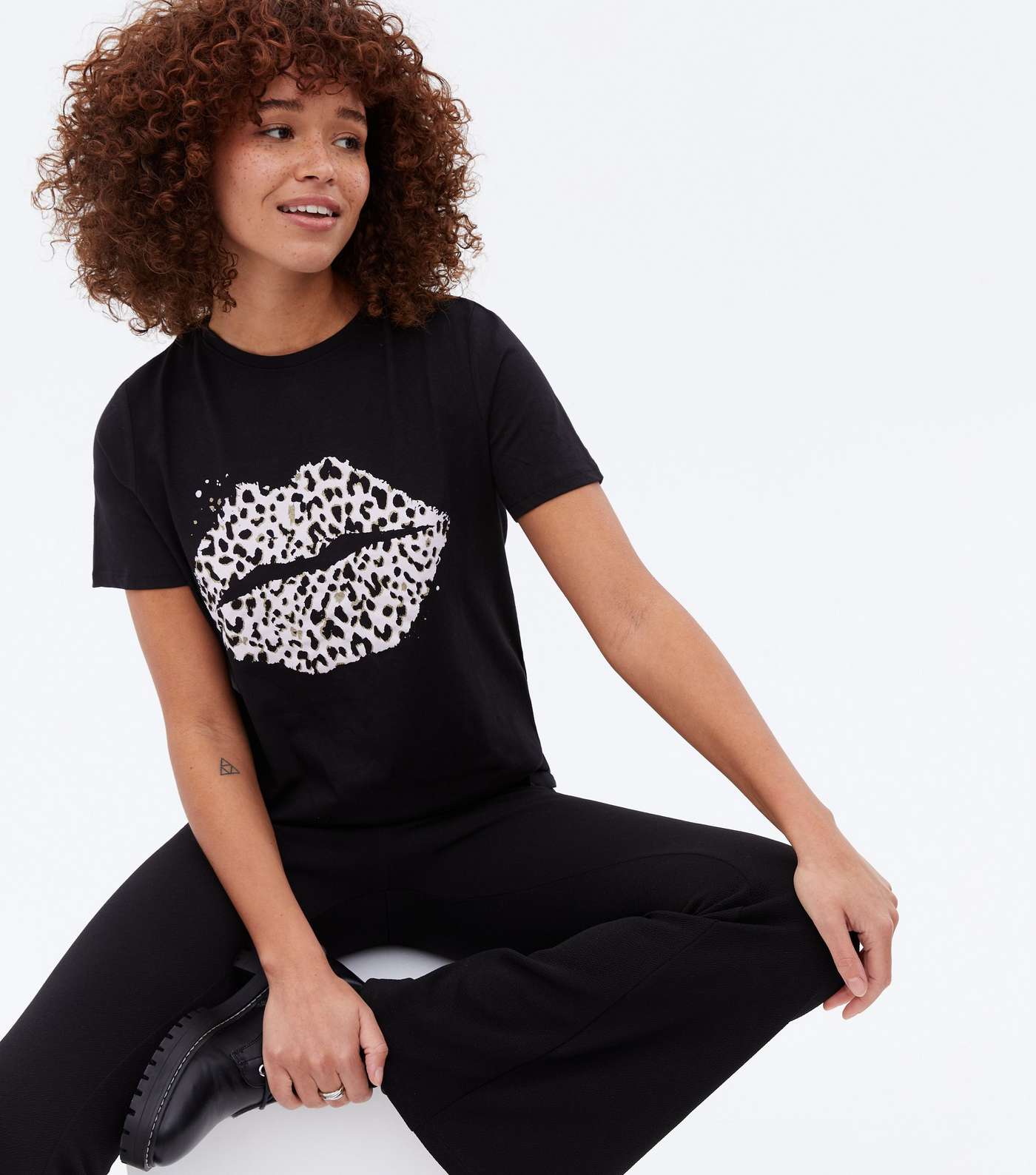 Black Leopard Print Lips T-Shirt