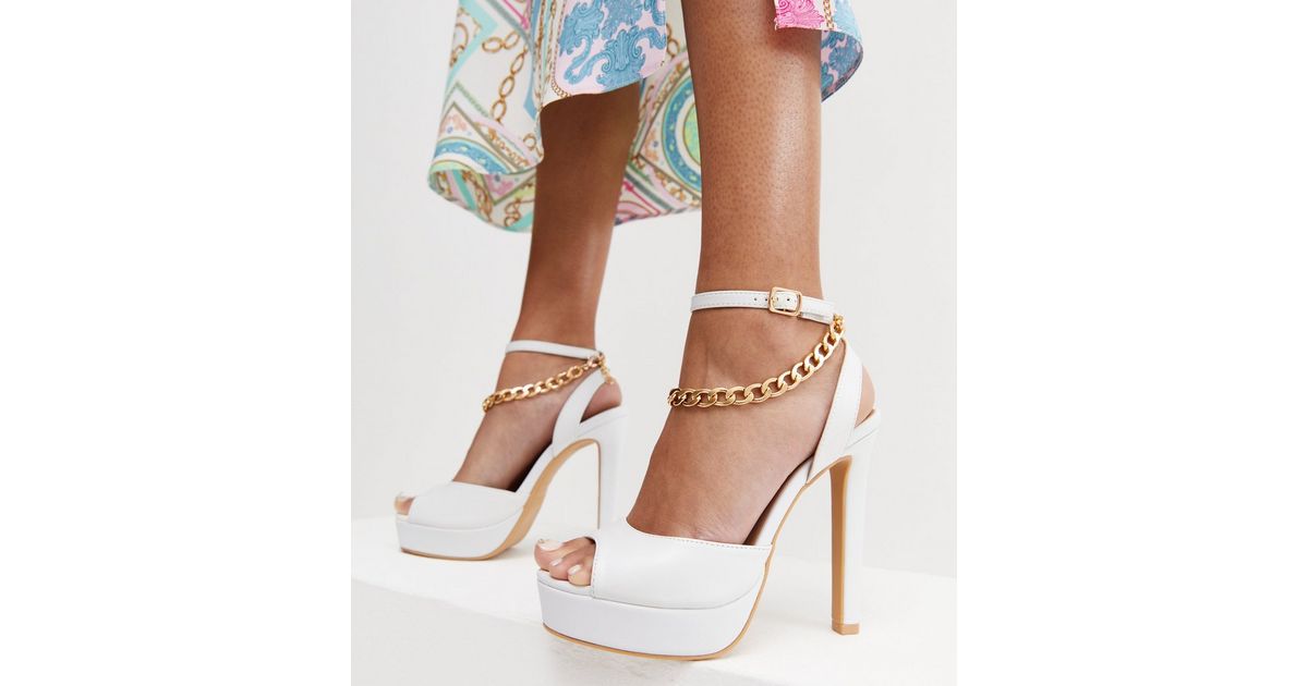 chaussures somewhere